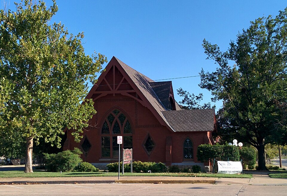 Photograph of First Presbyterian Church of Lawton