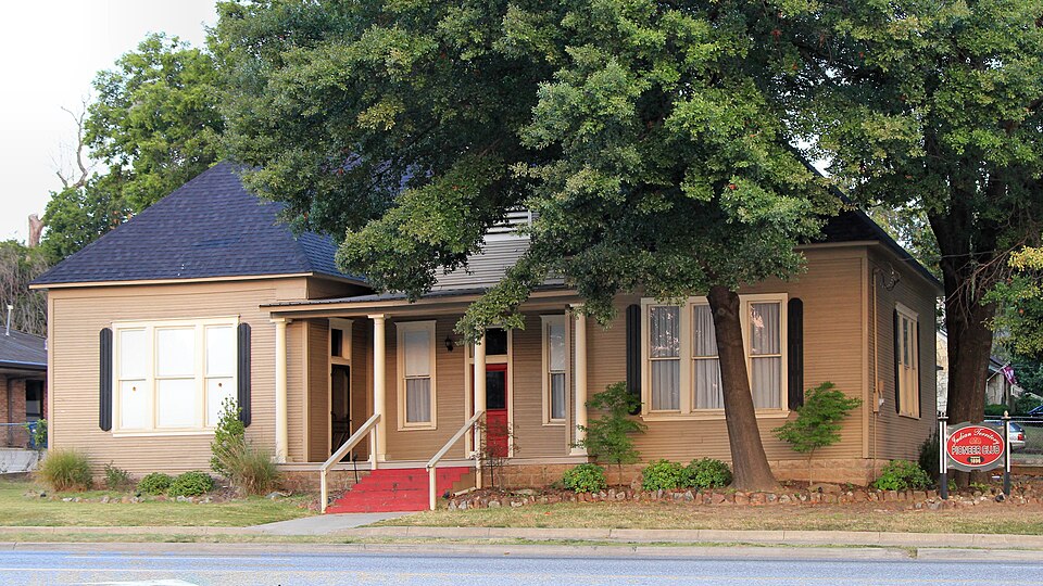 Photograph of Pioneer Club
