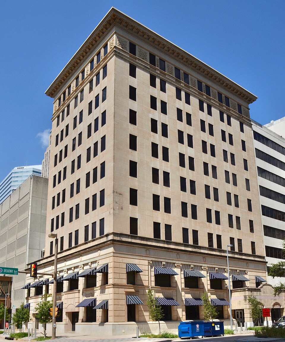 Photograph of Tradesman's National Bank Building