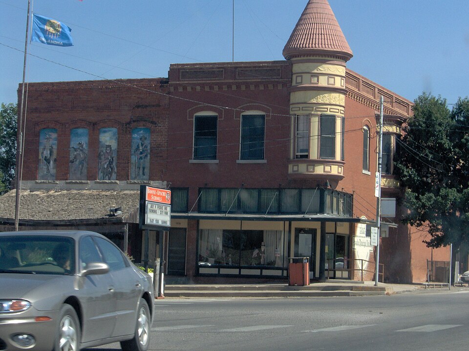 Photograph of Amphlett Brothers Drug and Jewelry Store