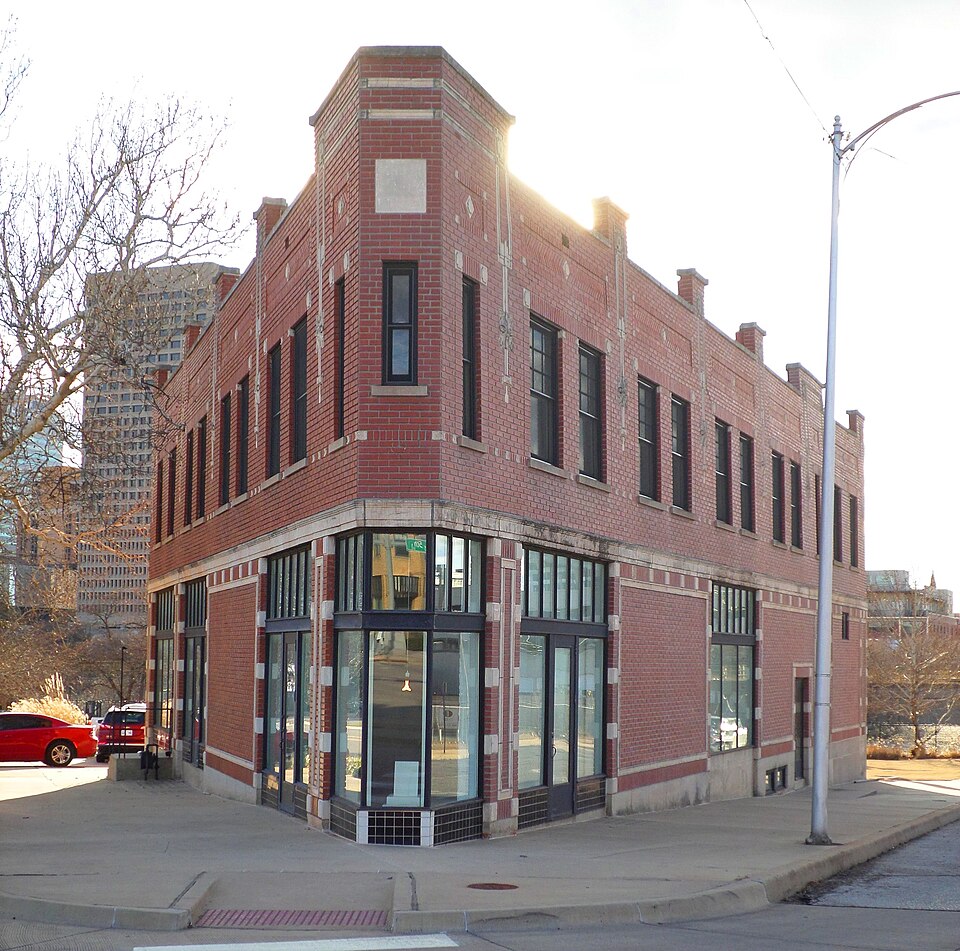 Photograph of Heierding Building