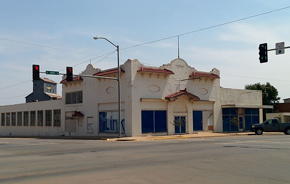 Photograph of Hedlund Motor Company Building