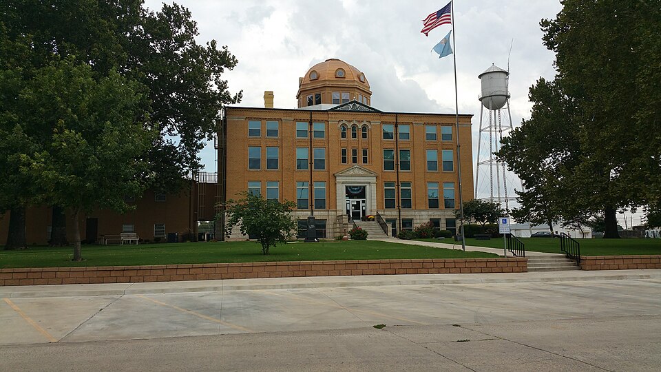 Photograph of Blaine County Courthouse