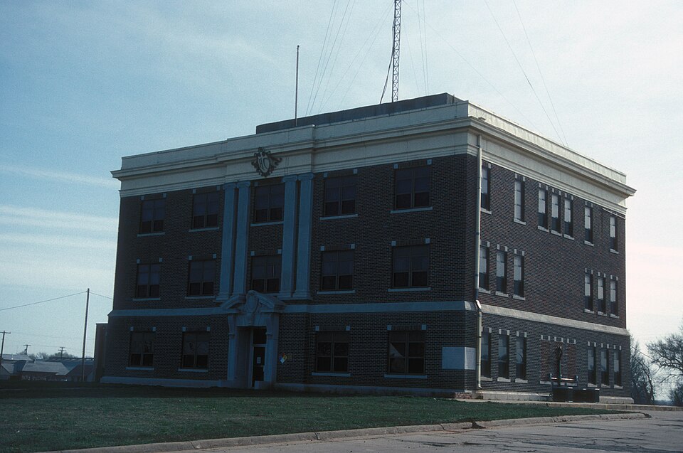 Photograph of Harper County Courthouse