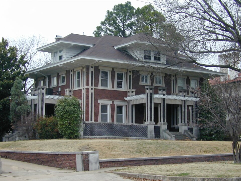 Photograph of V. R. Coss House