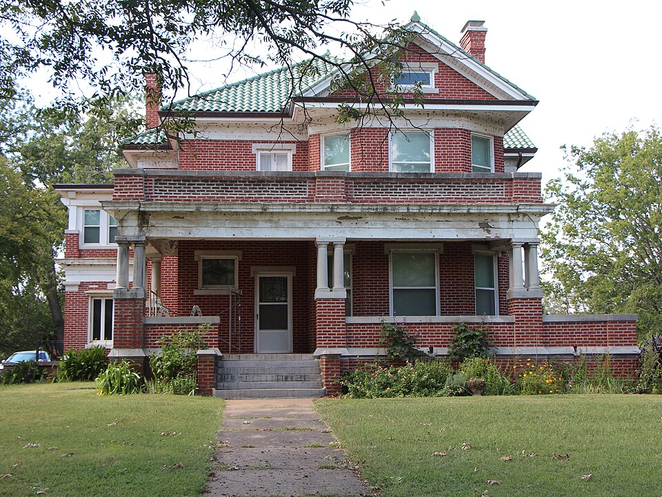 Photograph of Mullendore Mansion