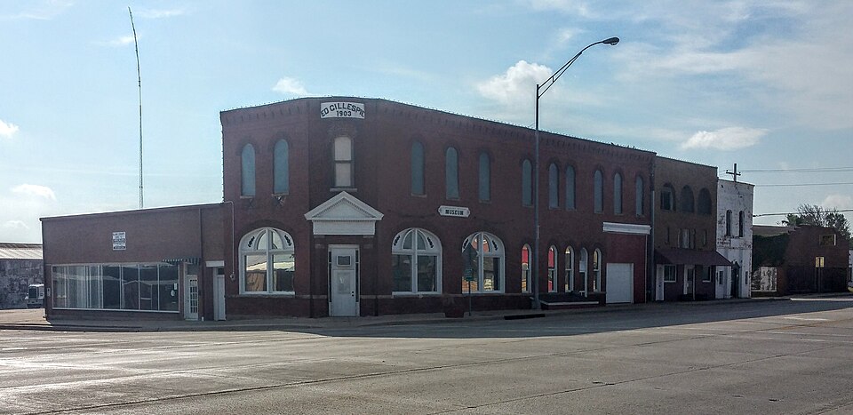 Photograph of Gillespie Building