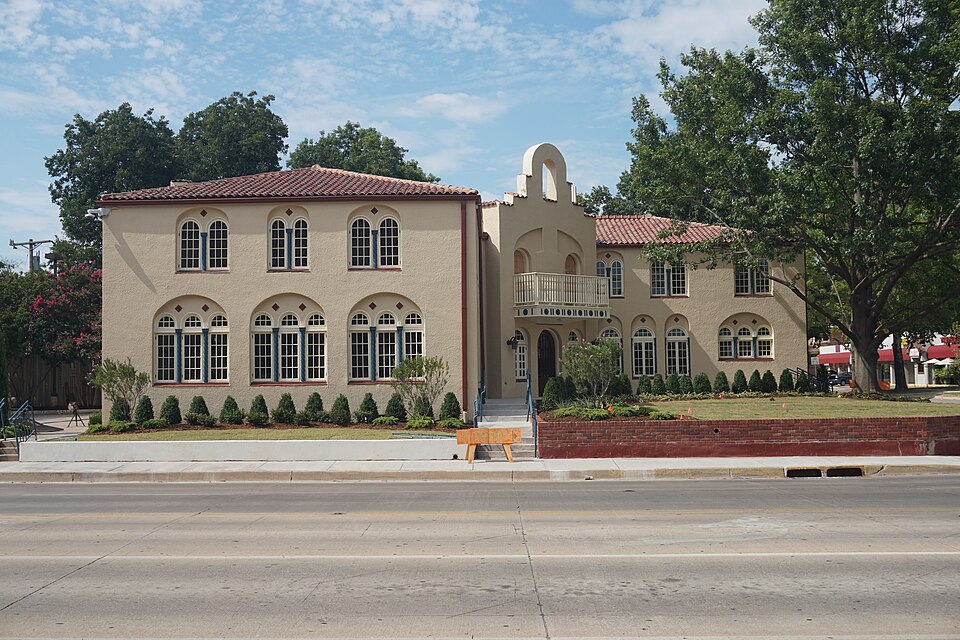 Photograph of Casa Blanca