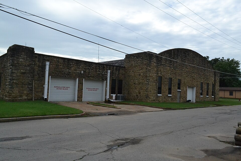 Photograph of Eufaula Armory