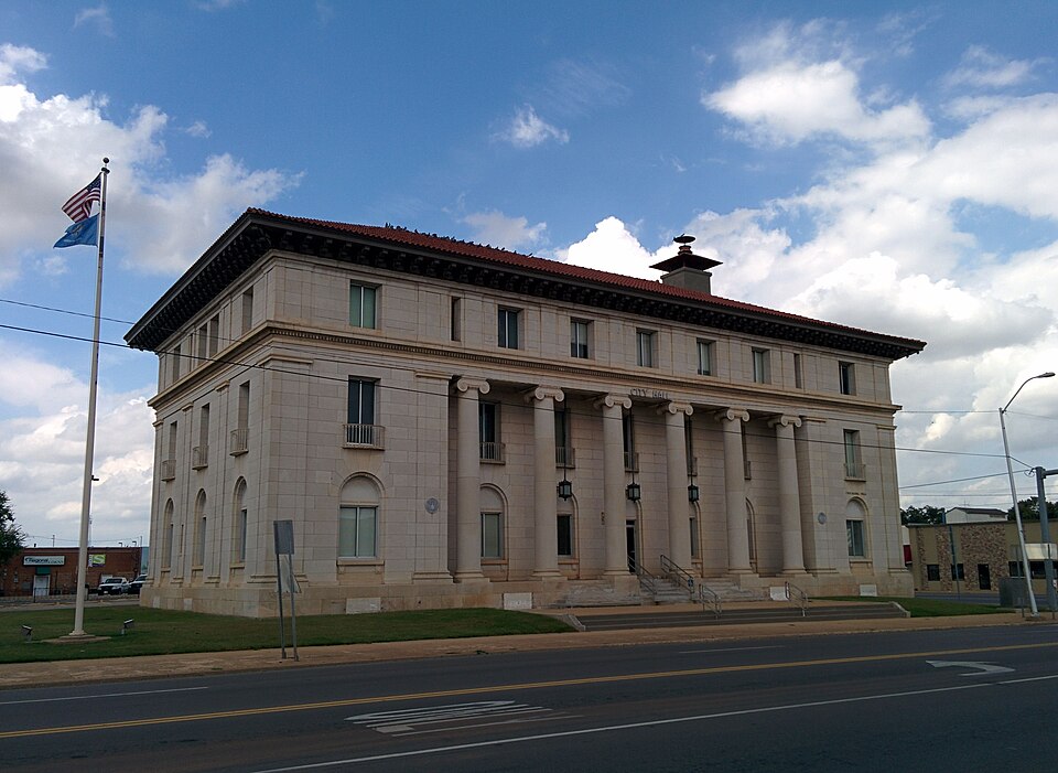 Photograph of US Post Office and Federal Courthouse