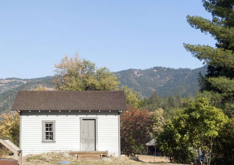 Photograph of Old Star Ranger Station Building