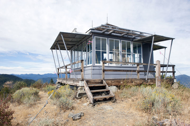 Photograph of Acorn Woman Peak Lookout
