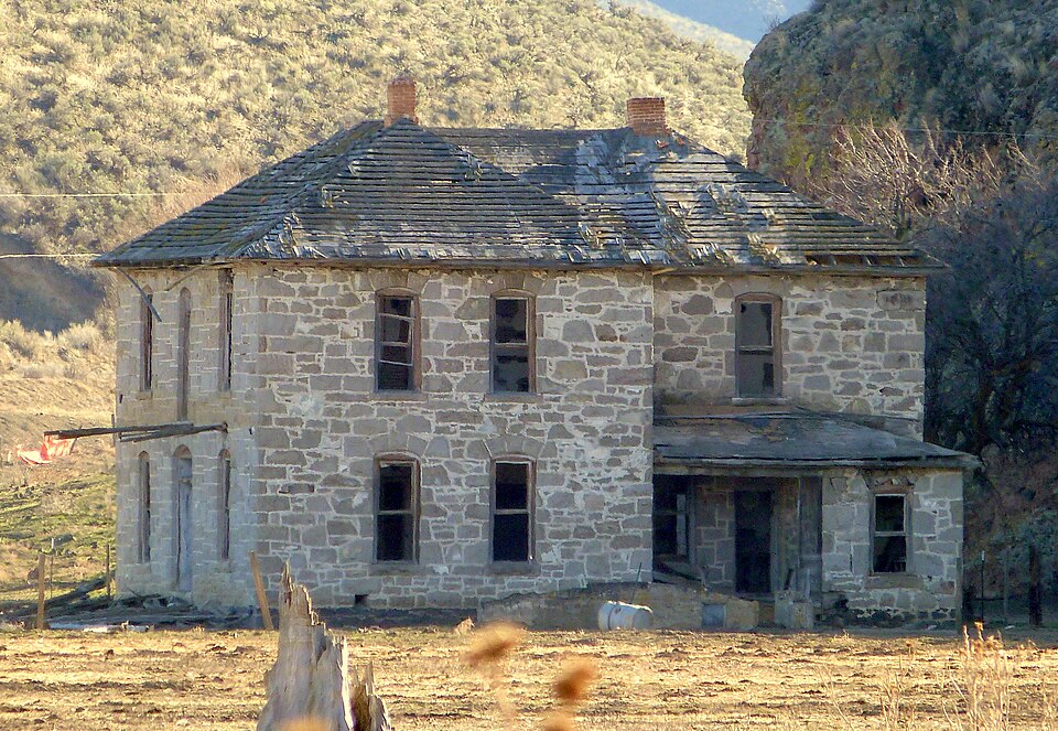 Photograph of Moses and Mary Hart Stone House and Ranch Complex