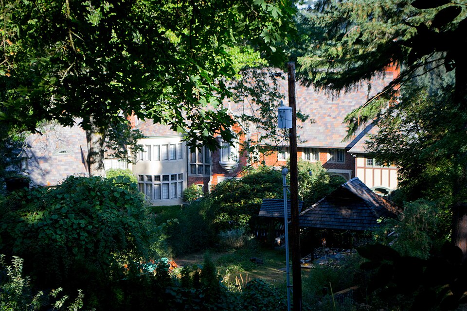 Photograph of Frank J. and Maude Louise Cobbs Estate