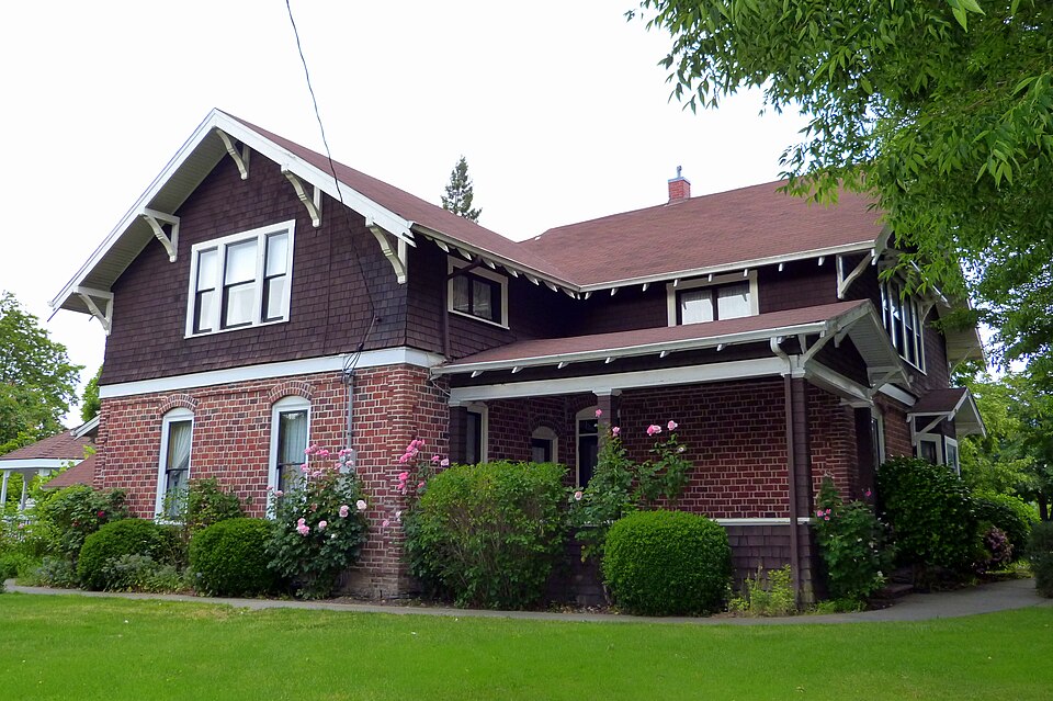 Photograph of Claus and Hannchen Schmidt House
