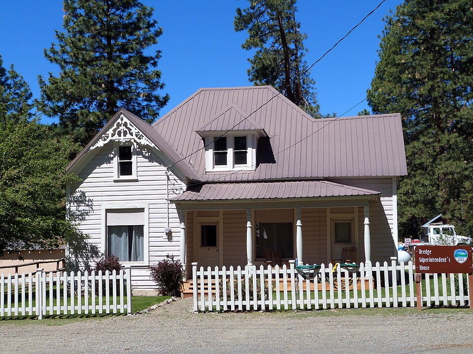 Photograph of Superintendent's House