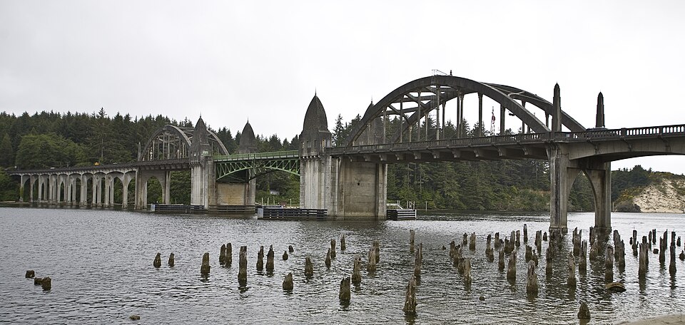 Photograph of Siuslaw River Bridge