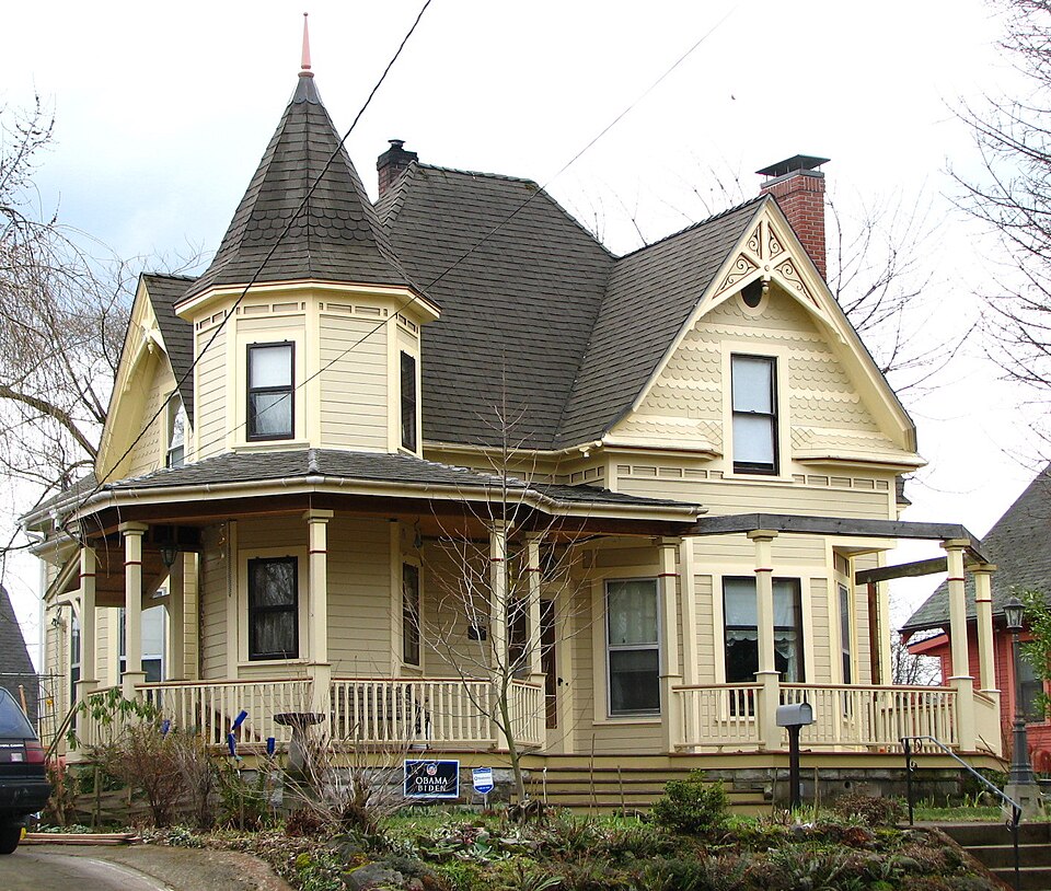 Photograph of Elliott House