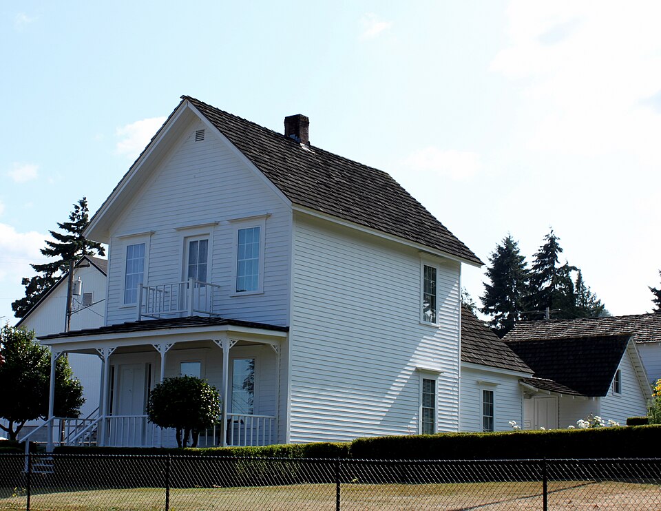Photograph of Caples House Museum