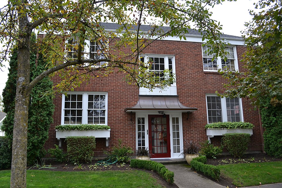 Photograph of Rice Apartments