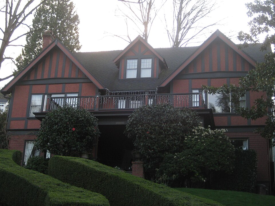 Photograph of Louis and Bessie Tarpley House