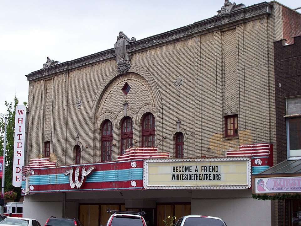 Photograph of Whiteside Theatre