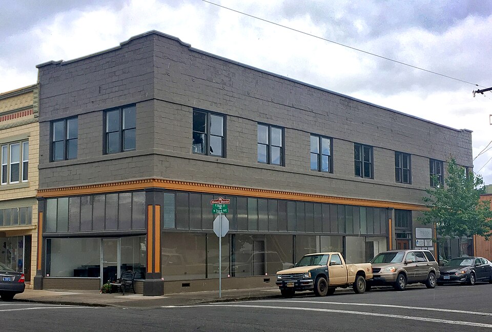 Photograph of Beauchamp Building