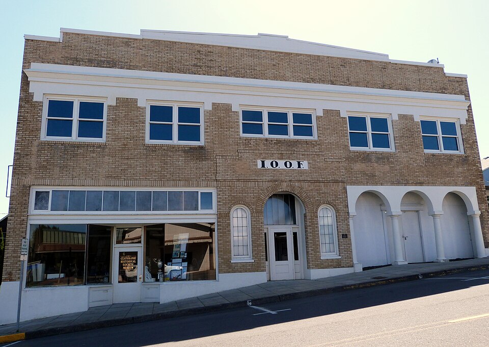 Photograph of Clatskanie I.O.O.F. Hall