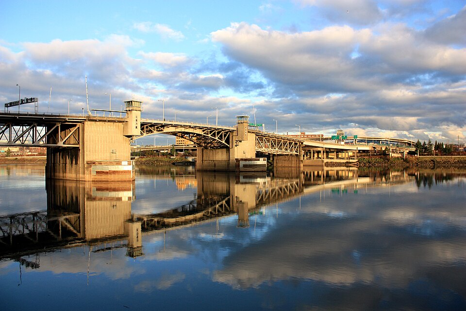 Photograph of Morrison Bridge