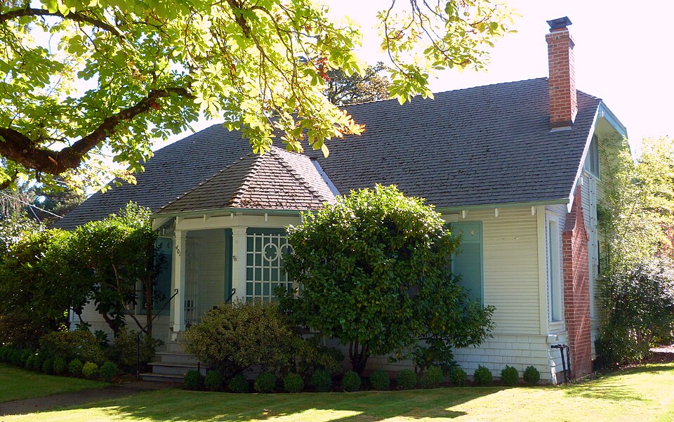 Photograph of Louise Adams House