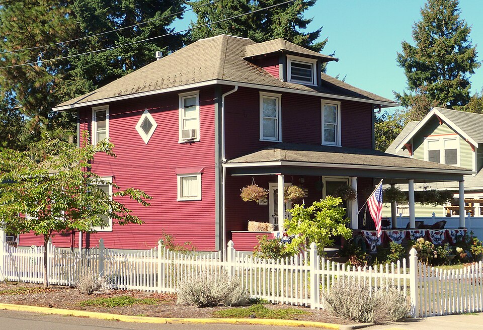 Photograph of DeGuire-Ludowitzki House