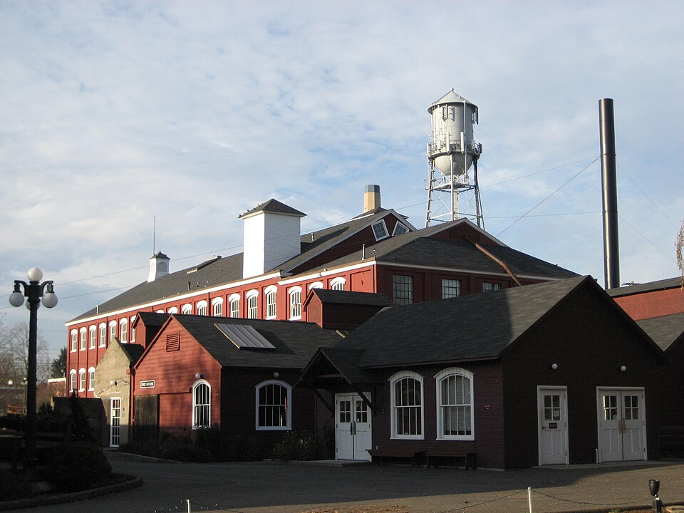 Photograph of Willamette Heritage Center