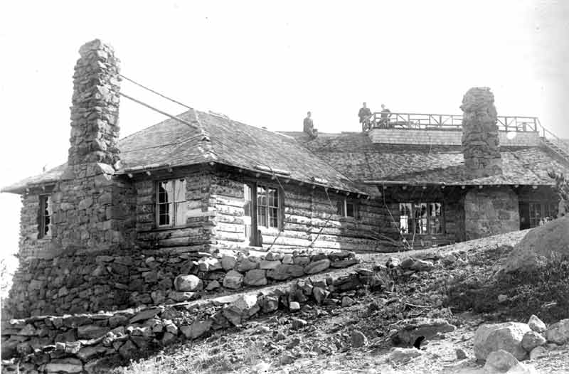 Photograph of Cloud Cap Inn