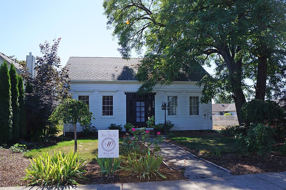 Photograph of Andrew Smith House