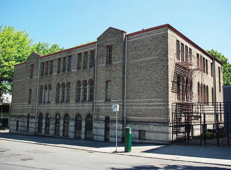 Photograph of Beth Israel School