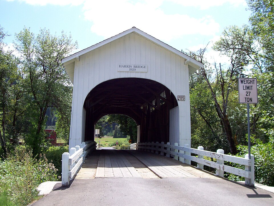 Photograph of Harris Bridge