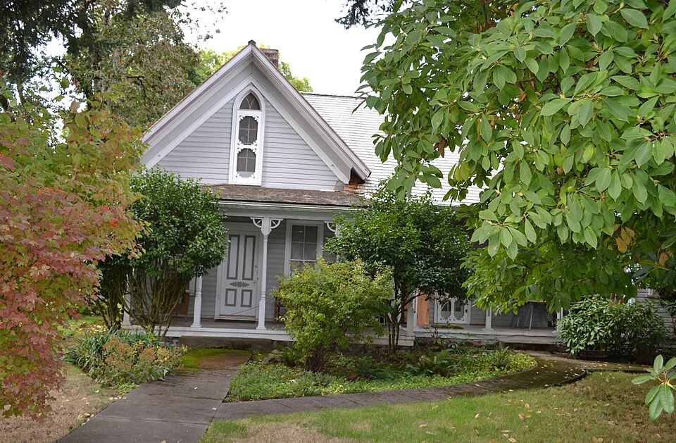 Photograph of Robert E. Campbell House