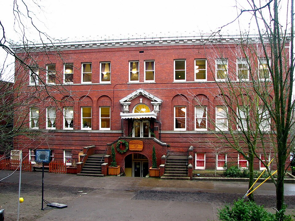 Photograph of Neighborhood House