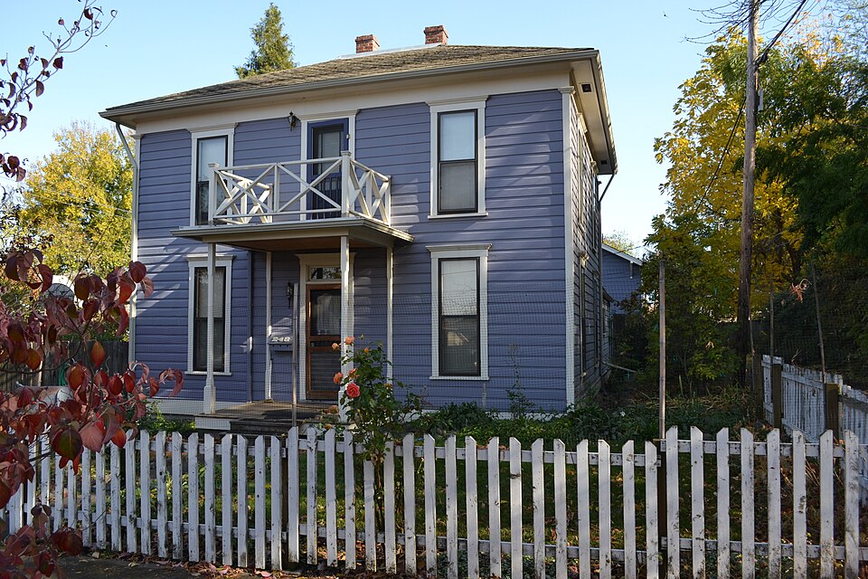 Photograph of Nils Ahlstrom House