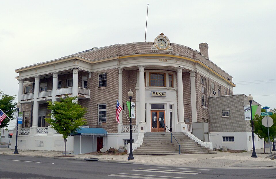 Photograph of Elks Lodge