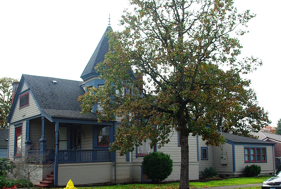 Photograph of Burggraf-Burt-Webster House