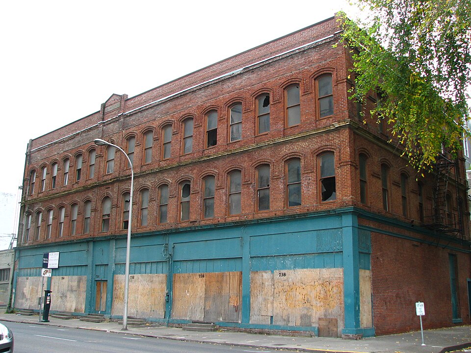 Photograph of Harlow Block