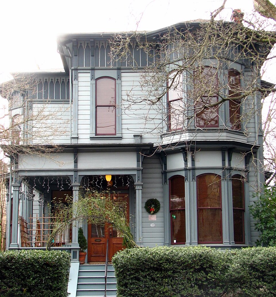 Photograph of Sprague-Marshall-Bowie House