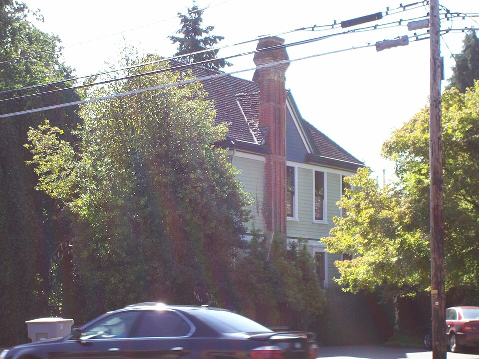 Photograph of Hadley-Locke House