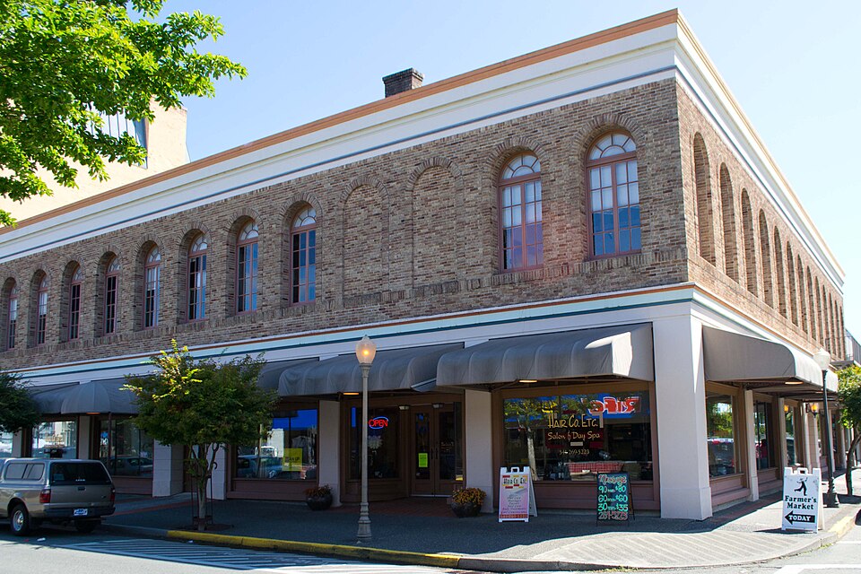Photograph of Marshfield Elks Temple
