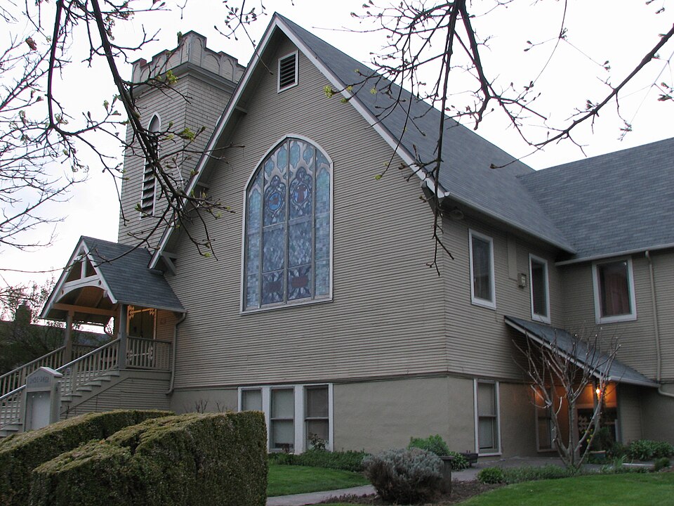 Photograph of Mizpah Presbyterian Church of East Portland