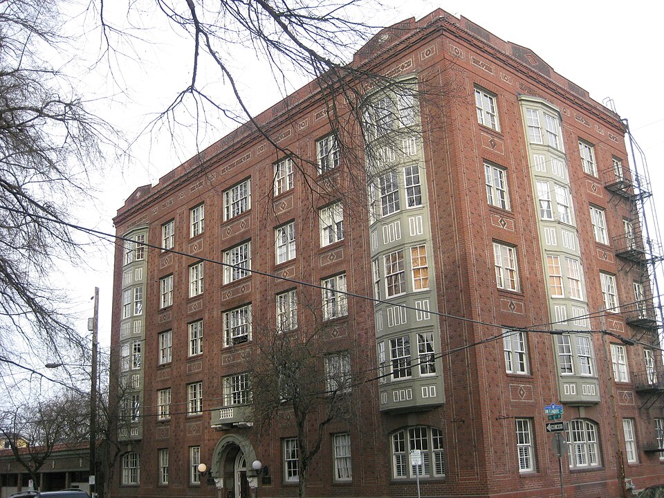 Photograph of Wickersham Apartments