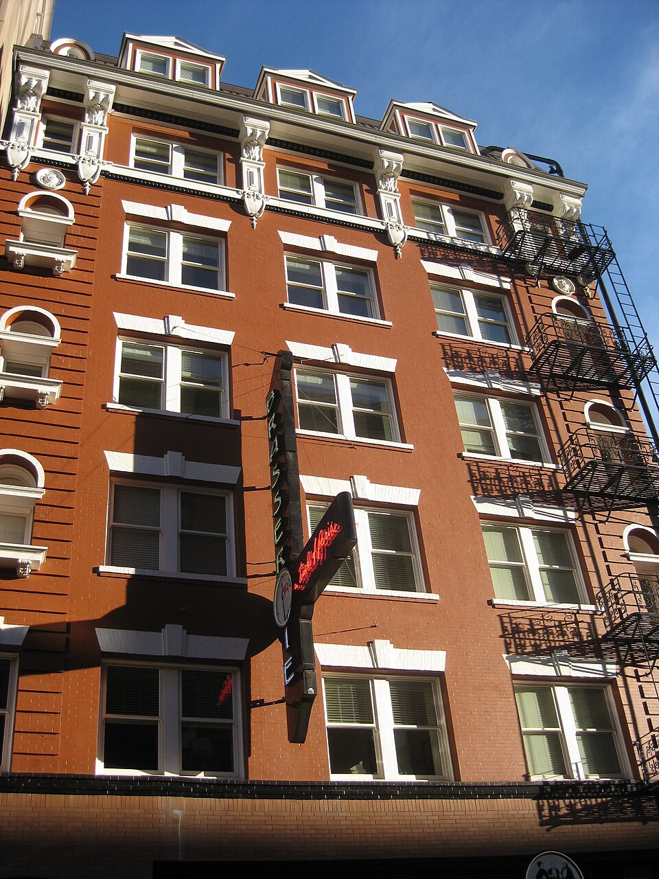 Photograph of Calumet Hotel