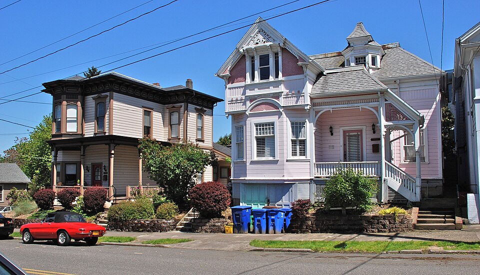 Photograph of Peter Taylor House and Gotlieb Haehlen House