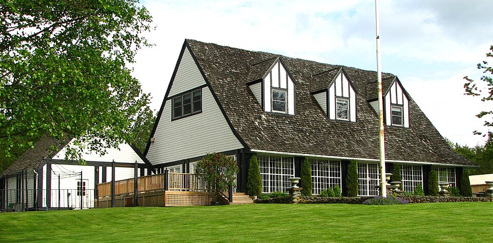 Photograph of View Point Inn